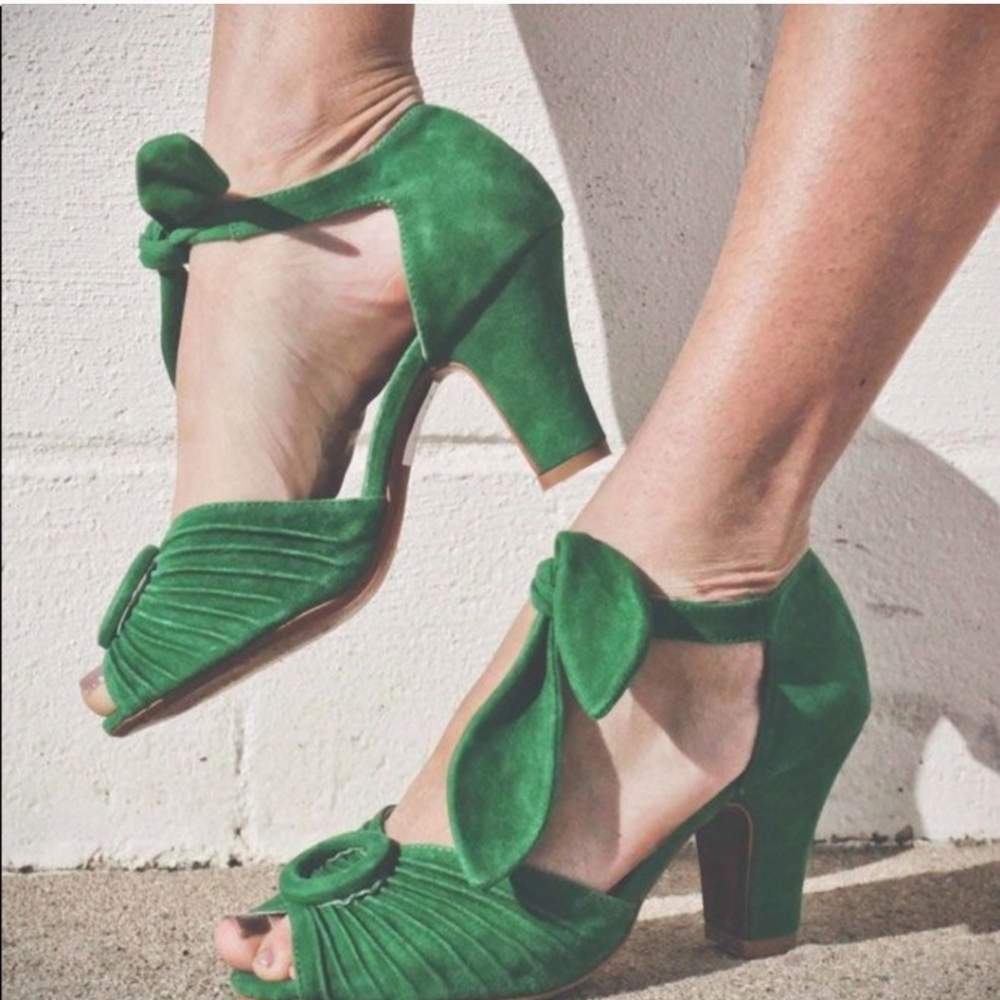 Miss L Fire Loretta Green Classic Ruched Peep Toe Suede Pumps - Picture 5 of 12
